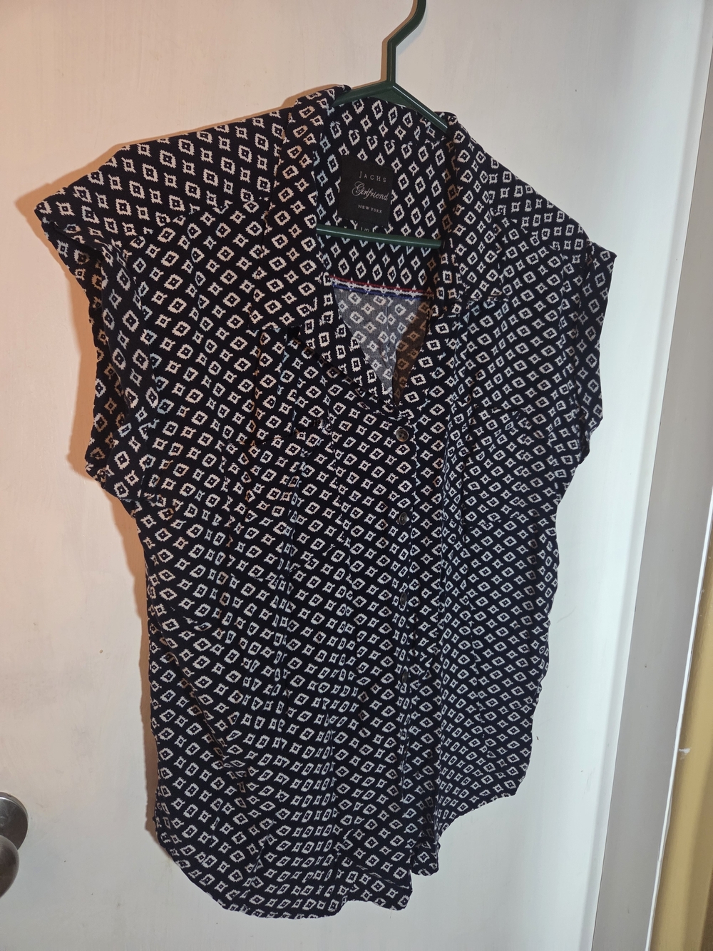 Jachs Black and White Geometric Button-Down Blouse